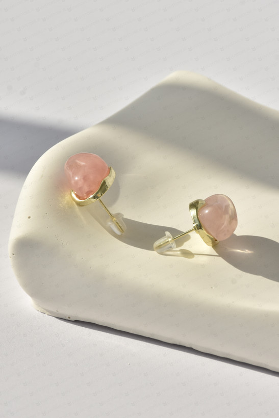 خرید و قیمت گوشواره میخی دفرمه